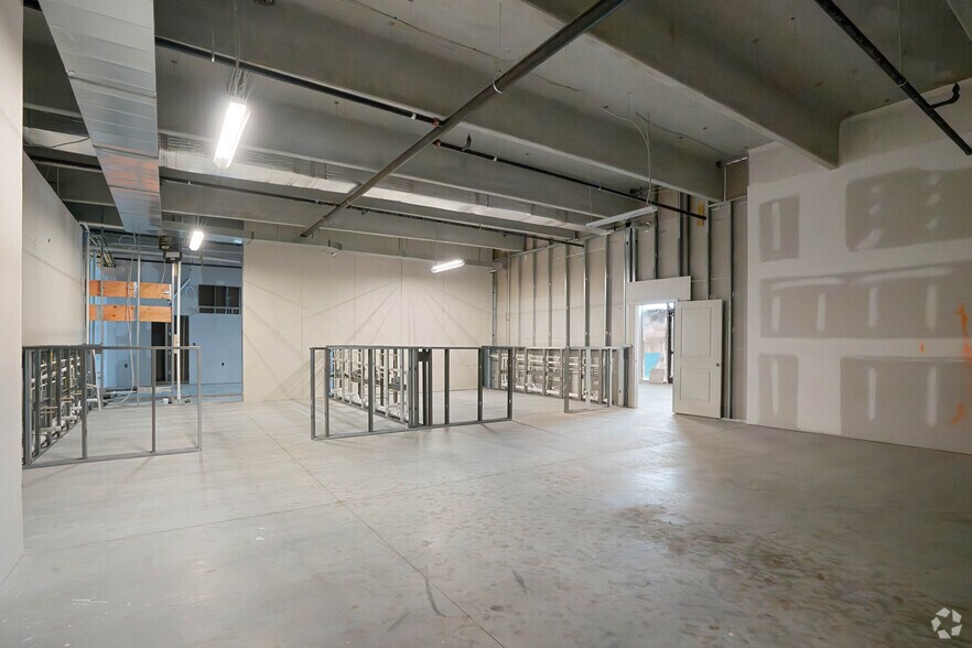 More Photos Of 7730 Harkins Rd, Lanham Apartments For Lease