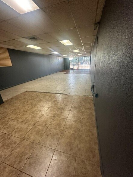 More Photos Of 1419-1439 Crowell St, Livingston Freestanding For Lease