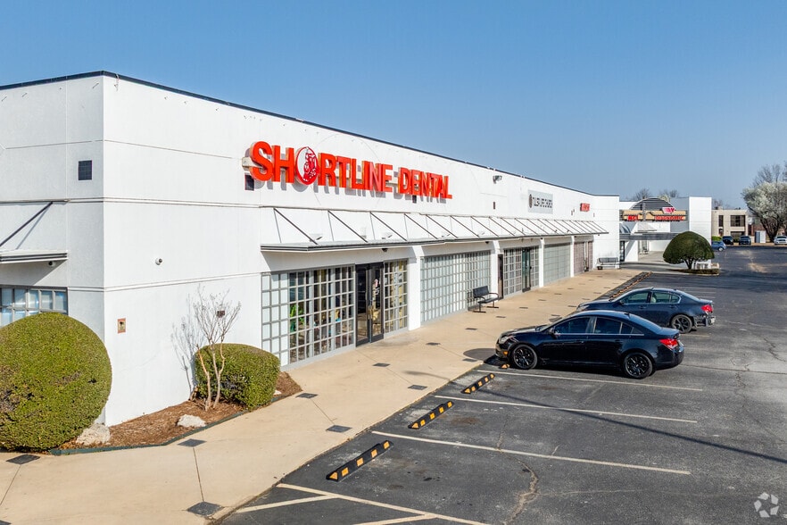 Primary Photo Of 1671 E 71st St, Tulsa Storefront For Sale