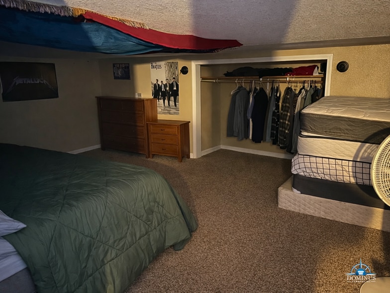 More Photos Of 122 Aviator Dr, Fort Worth Specialty For Sale