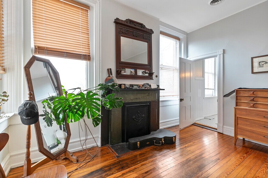 More Photos Of 2200 E Grace St, Richmond Apartments For Sale