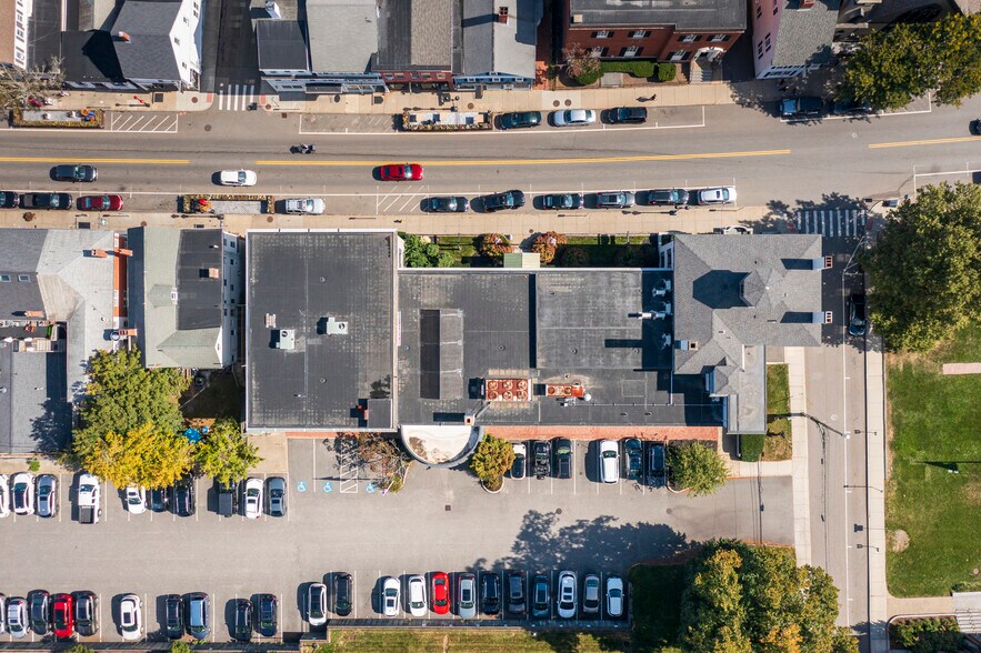 More Photos Of 32-40 Court St, Plymouth Office For Lease