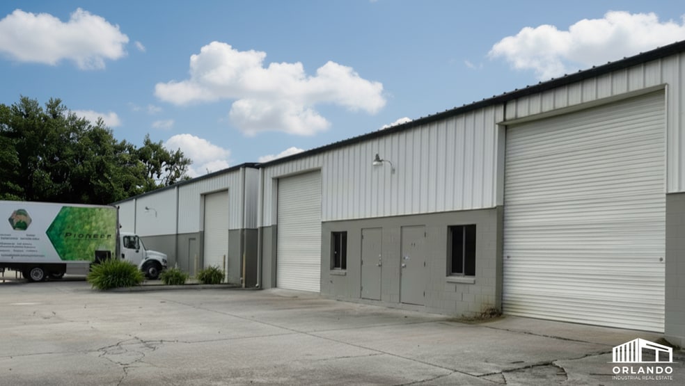 More Photos Of 501 Central Park Dr, Sanford Warehouse For Lease