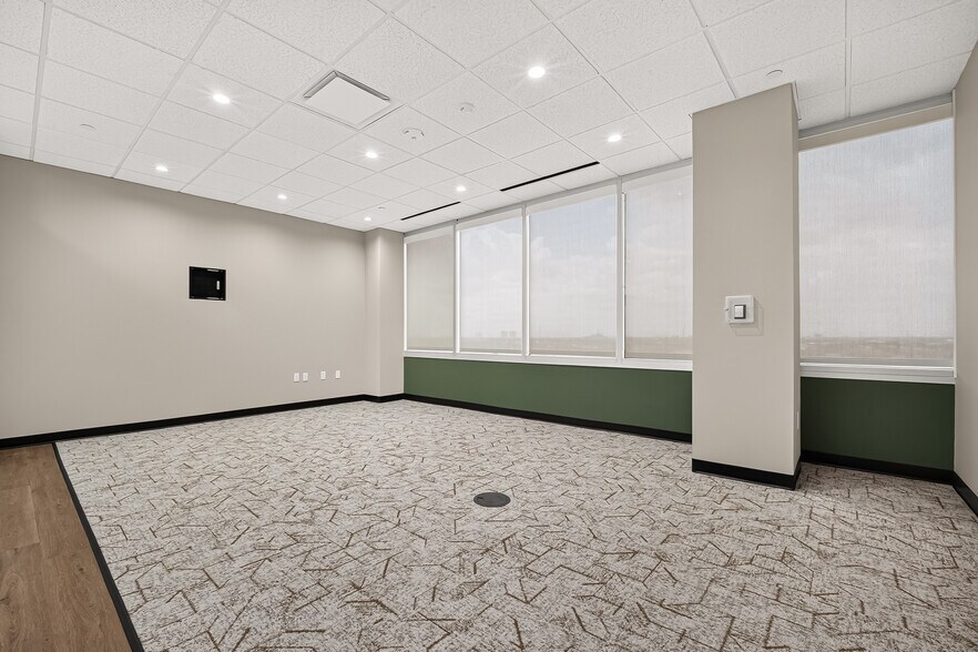 More Photos Of 9800 Richmond Ave, Houston Office For Lease