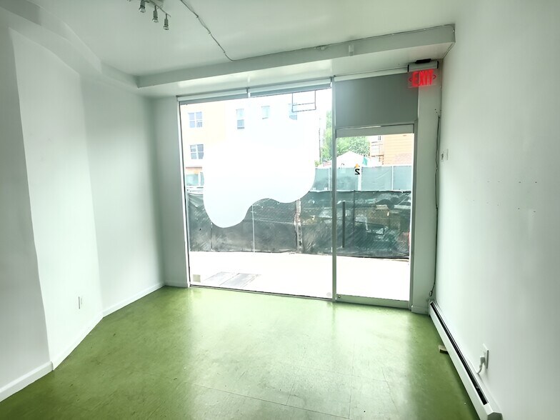 More Photos Of 557 Lorimer St, Brooklyn Storefront Retail Residential For Lease