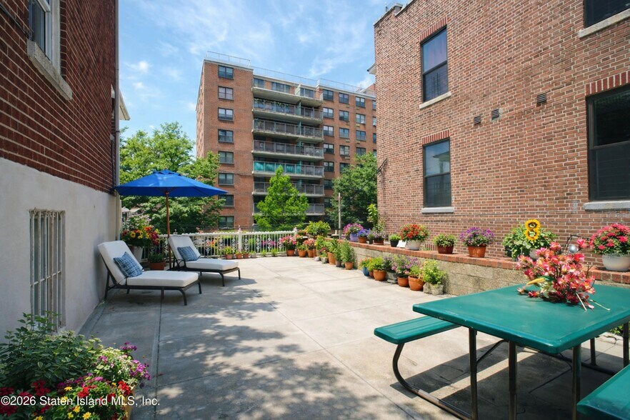 More Photos Of 2854 Kingsbridge Ter, Bronx Multifamily For Sale