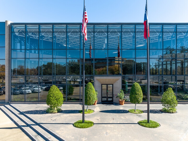 More Photos Of 12621 Featherwood Dr, Houston Office For Lease