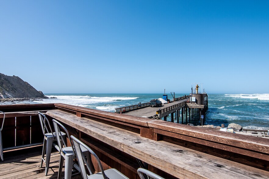 More Photos Of 810 Port Road, Point Arena Restaurant For Sale