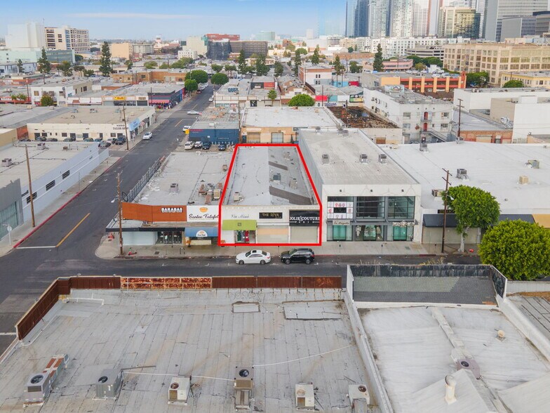 More Photos Of 1329-1333 Santee St, Los Angeles Storefront For Lease