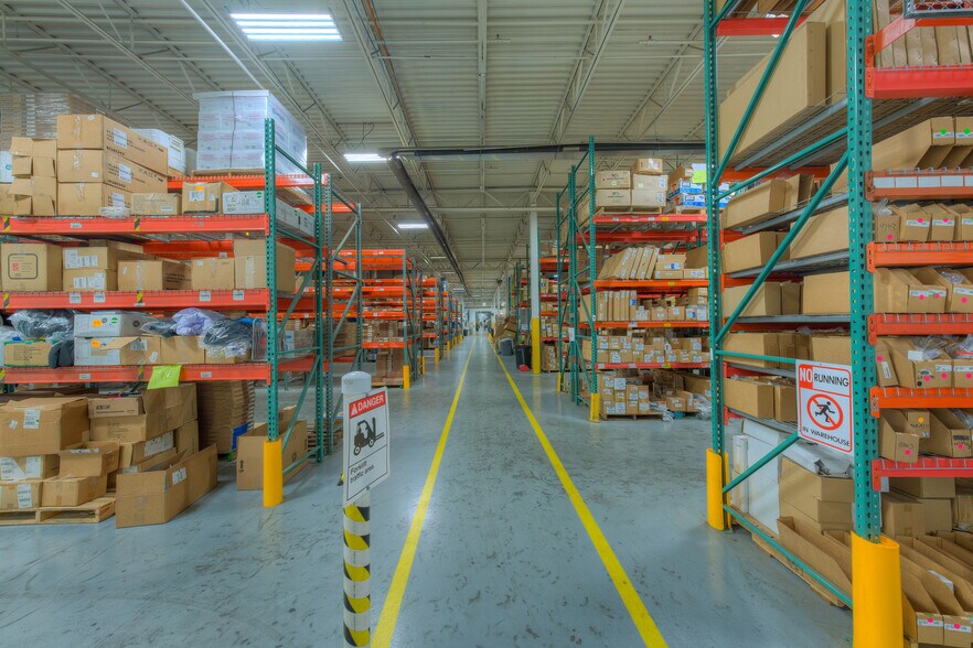 More Photos Of 7350 Young Dr, Walton Hills Manufacturing For Lease