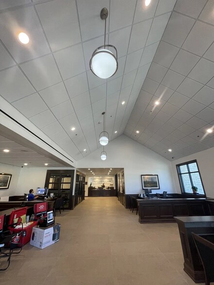 More Photos Of 2220 Sam Rayburn Hwy, Melissa Medical For Lease