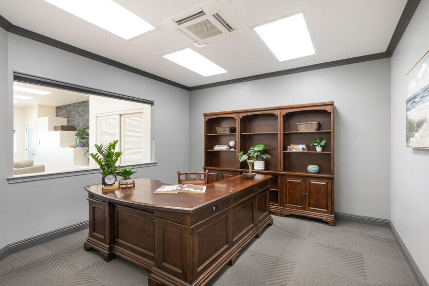 More Photos Of 73-5568 Maiau St, Kailua Kona Flex For Sale