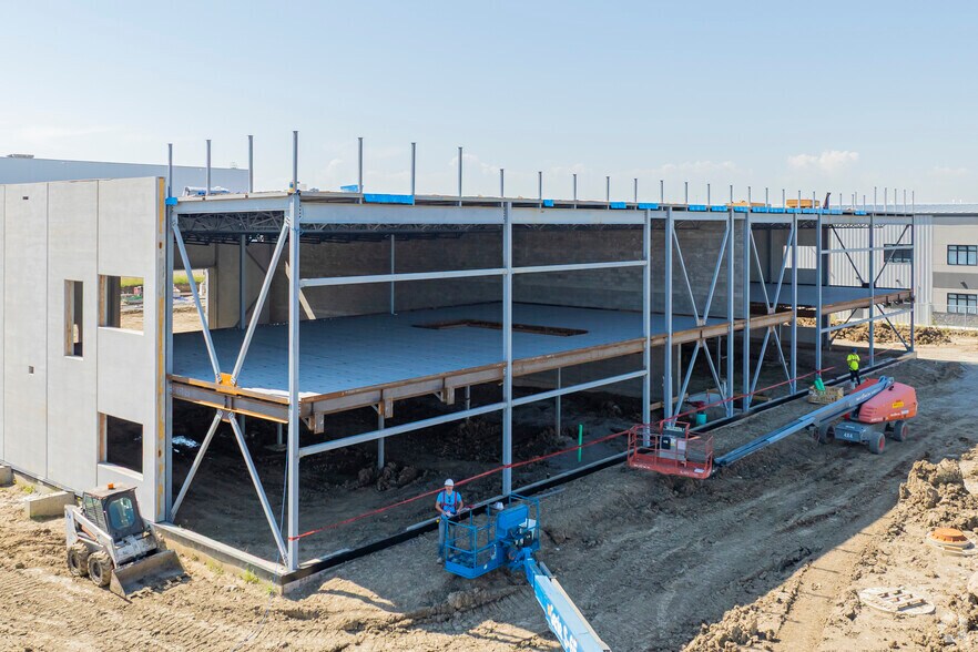 Primary Photo Of 7215 107th Ave SE, Calgary Service For Lease