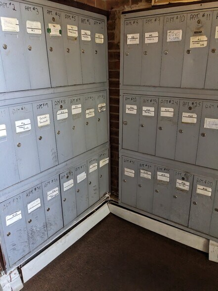 More Photos Of 1019 James St, Syracuse Apartments For Sale