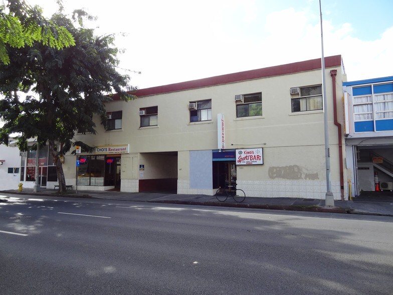 More Photos Of 1289 S King St, Honolulu Storefront Retail Office For Lease