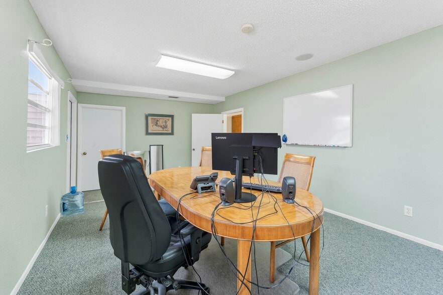 More Photos Of 130 Pinellas Way N, Saint Petersburg Office For Sale