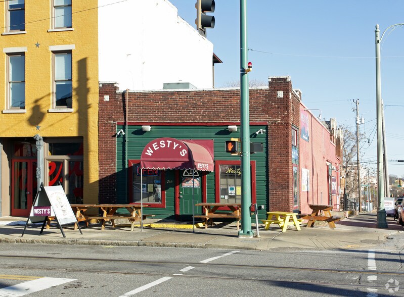 Primary Photo Of 346 N Main St, Memphis Restaurant For Sale