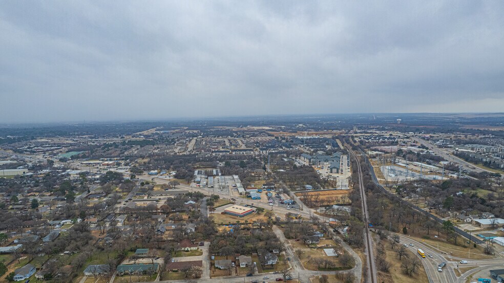 More Photos Of 1008 Johnson St, Denton Land For Sale