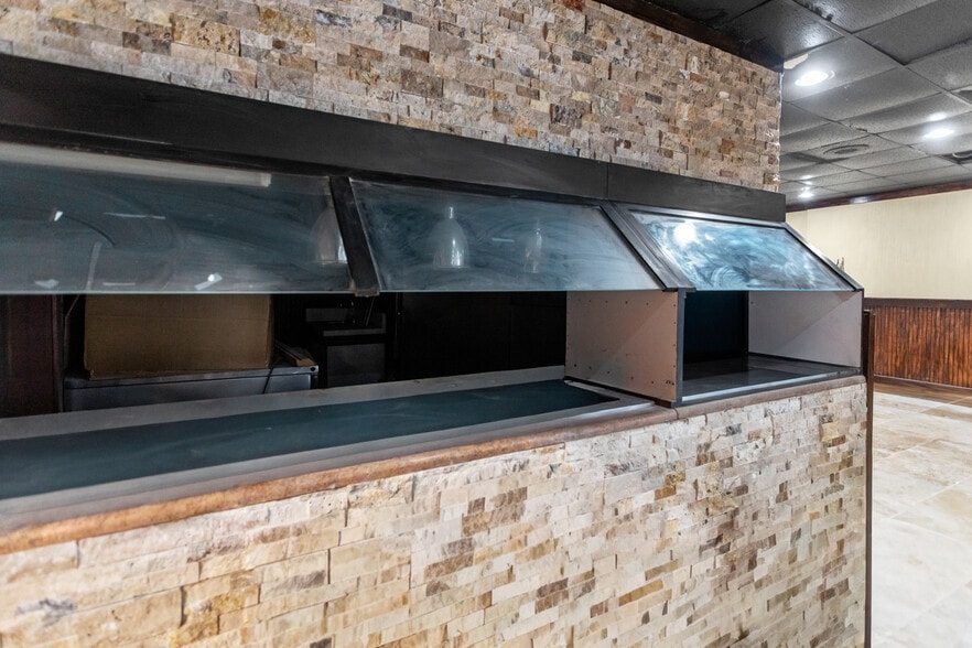 More Photos Of 720 E Oglethorpe Hwy, Hinesville Restaurant For Sale