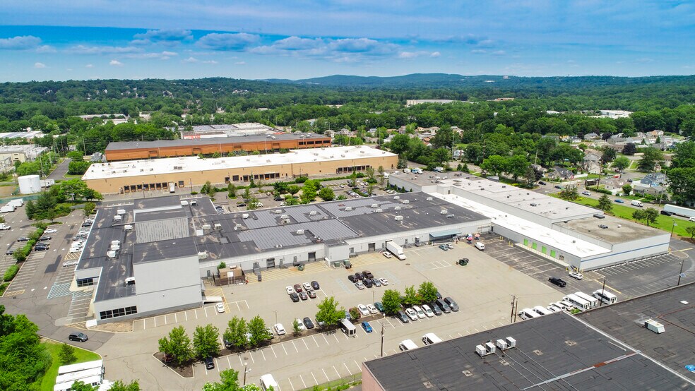 More Photos Of 930 Riverview Dr, Totowa Land For Lease