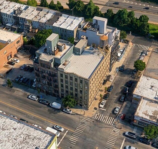More Photos Of 111 Bruckner Blvd, Bronx Office For Sale