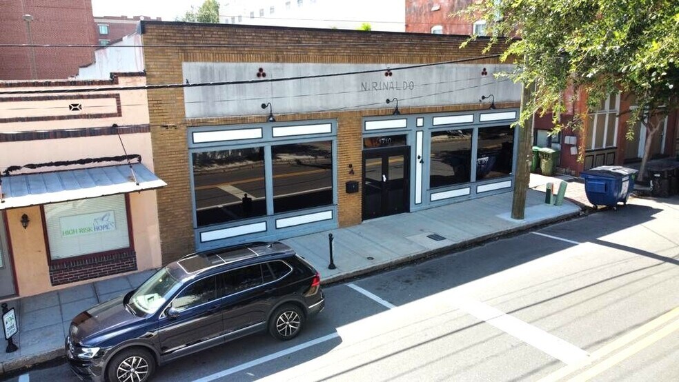 More Photos Of 1710 N 14th St, Tampa Storefront For Lease
