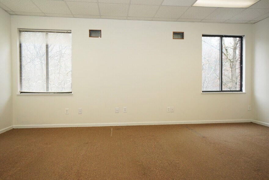 More Photos Of 4241 William Penn Hwy, Murrysville Office Residential For Sale