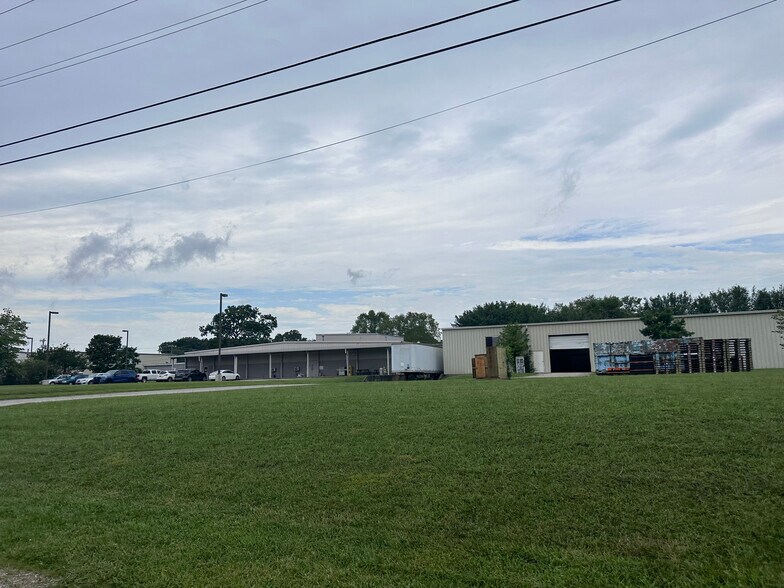 More Photos Of 505 Lake Way Pl, Tullahoma Manufacturing For Sale