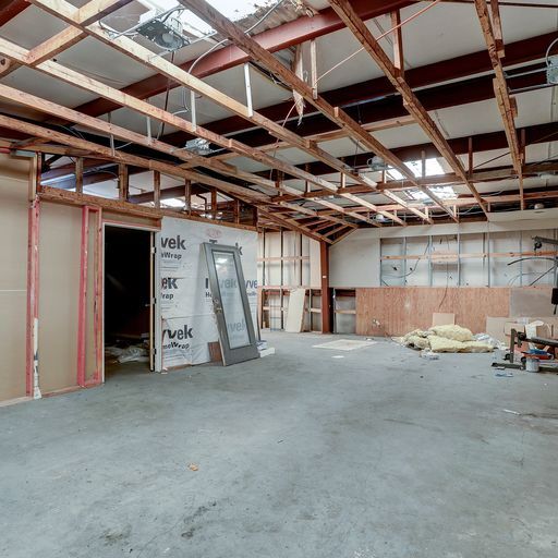 More Photos Of 9142 Scranton St, Houston Warehouse For Sale