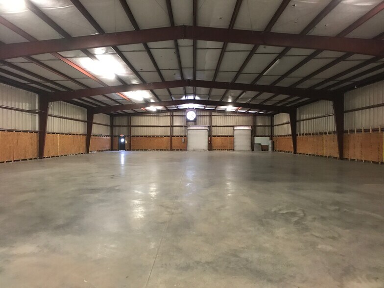 More Photos Of 117 Prosperity Dr, Savannah Industrial For Lease