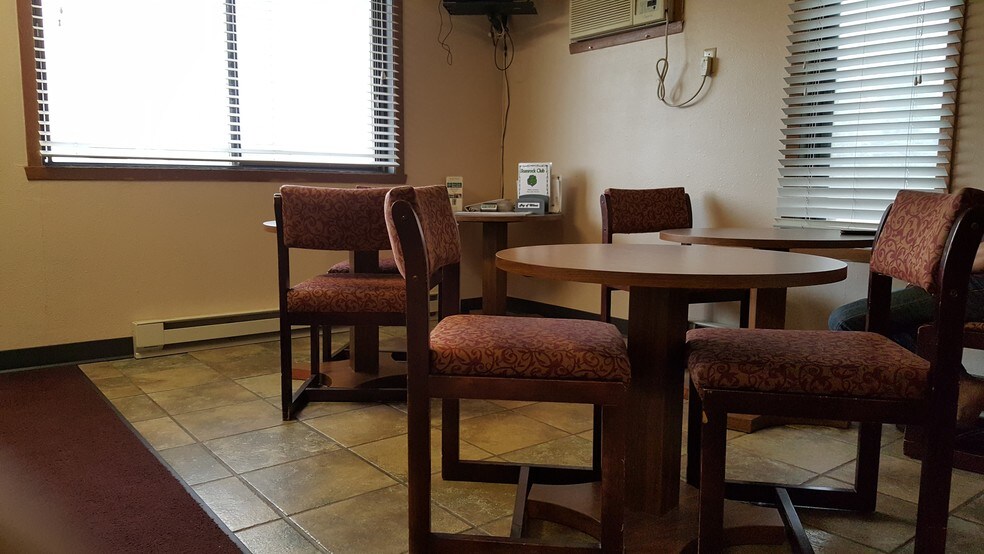More Photos Of 427 2nd Avenue NW, Wibaux Hotel For Sale