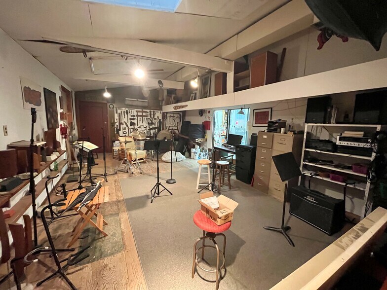 More Photos Of 37 Orchard Beach Blvd, Port Washington Specialty For Sale