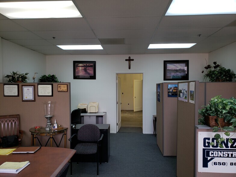 More Photos Of 20 S Linden Ave, South San Francisco Warehouse For Lease