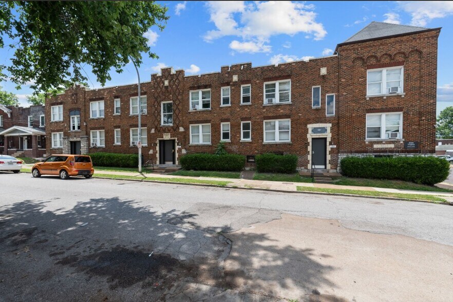 Primary Photo Of 5000 Virginia Ave, Saint Louis Apartments For Sale