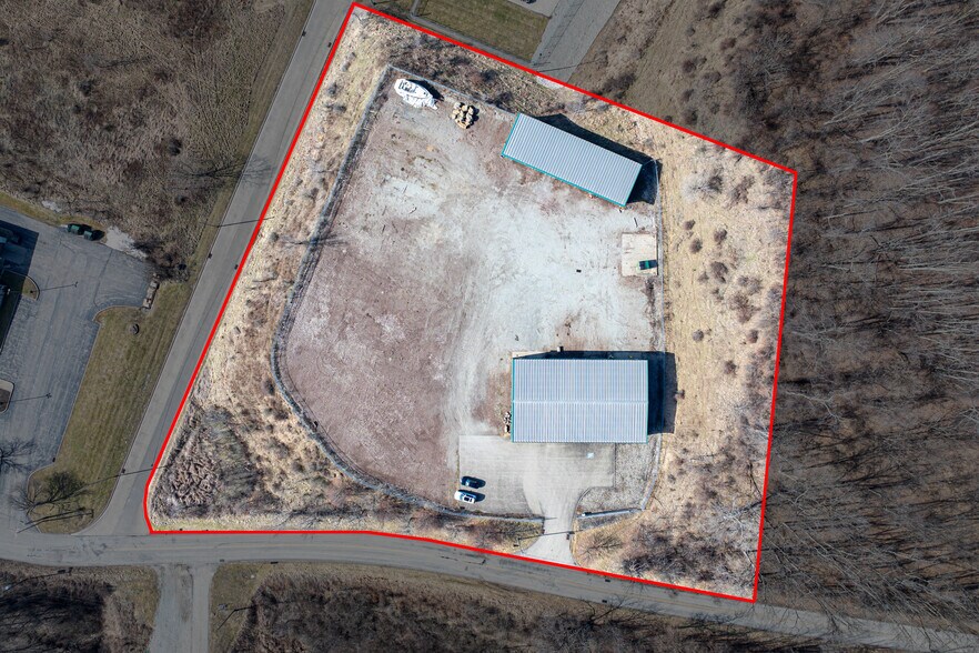 Primary Photo Of 167 Linnwood rd, Eighty Four Industrial For Sale