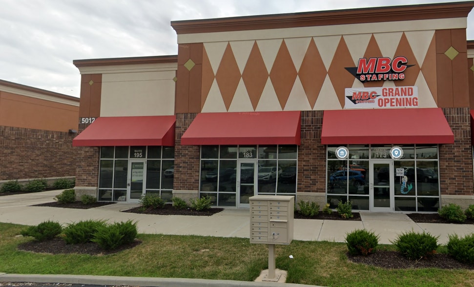 More Photos Of 5012 Cambridge Way, Plainfield Storefront Retail Office For Lease