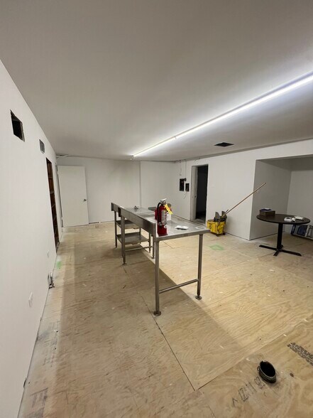 More Photos Of 11412 S Michigan Ave, Chicago Storefront For Lease