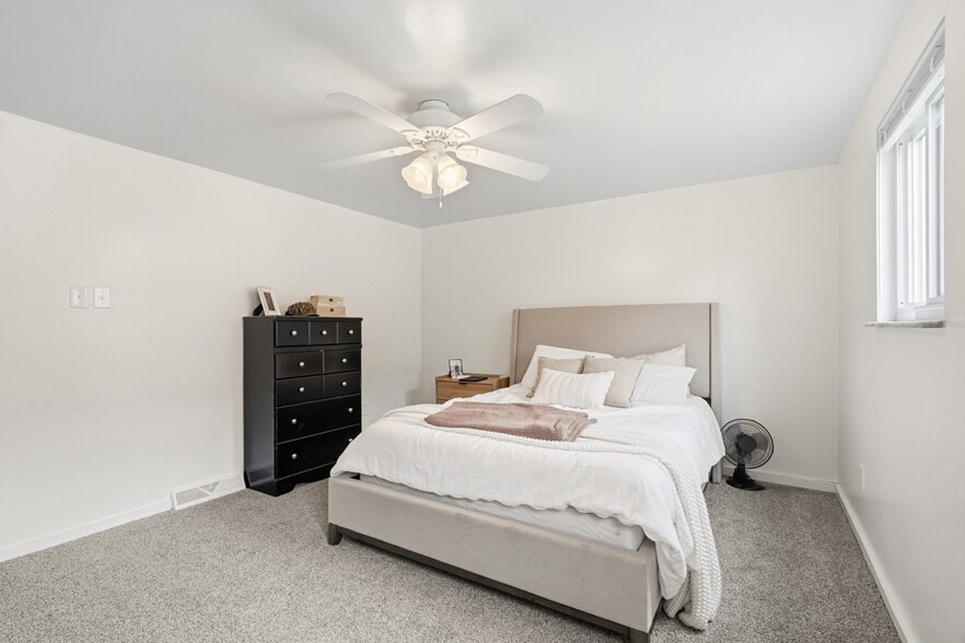 More Photos Of 3801 Hilpert St, Pittsburgh Apartments For Sale