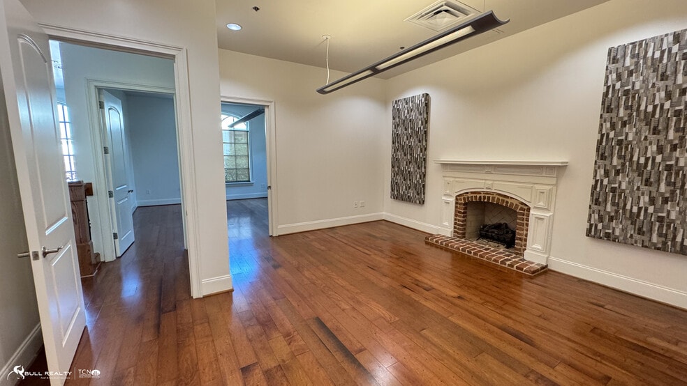 More Photos Of 8450 Holcomb Bridge Rd, Alpharetta Office For Sale