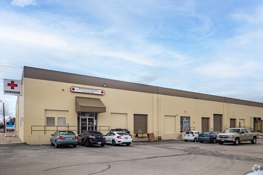 More Photos Of 15-33 N Phillippi St, Boise Warehouse For Lease