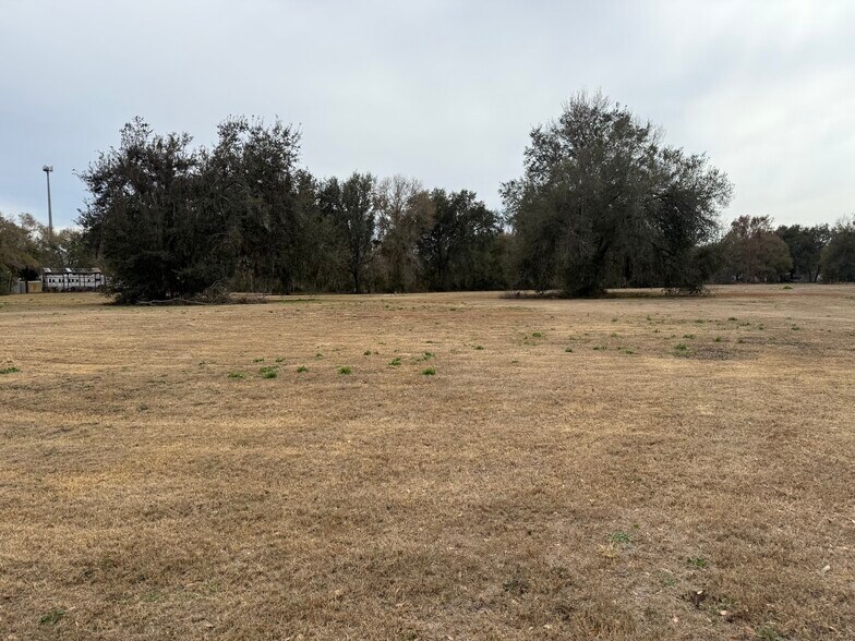 More Photos Of 1019 Morris Bridge Rd, Zephyrhills Land For Sale