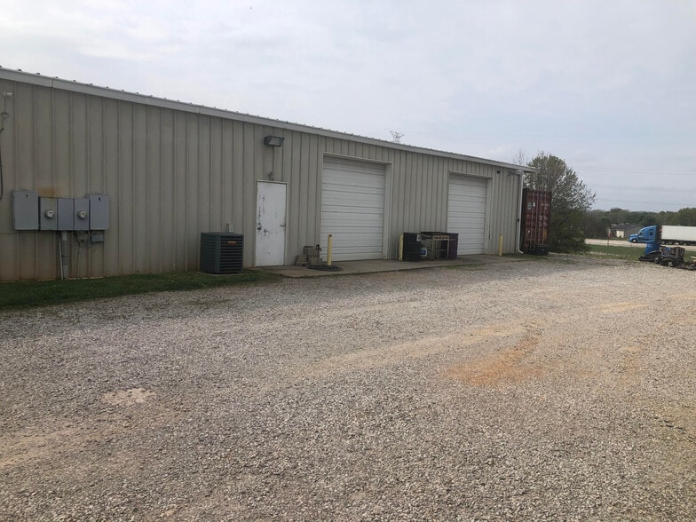 More Photos Of 119 Kelly Ct, Bowling Green Warehouse For Sale