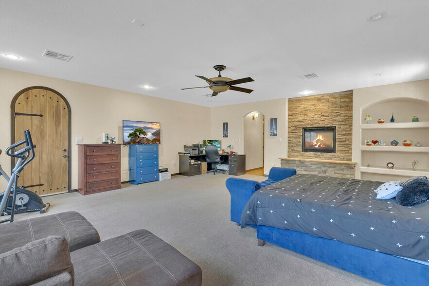 More Photos Of 636 Keagle Rd, Socorro Specialty For Sale