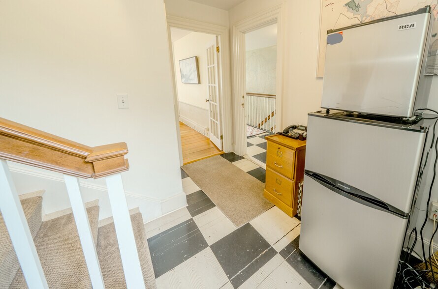 More Photos Of 73 Elm St, Camden Office For Sale