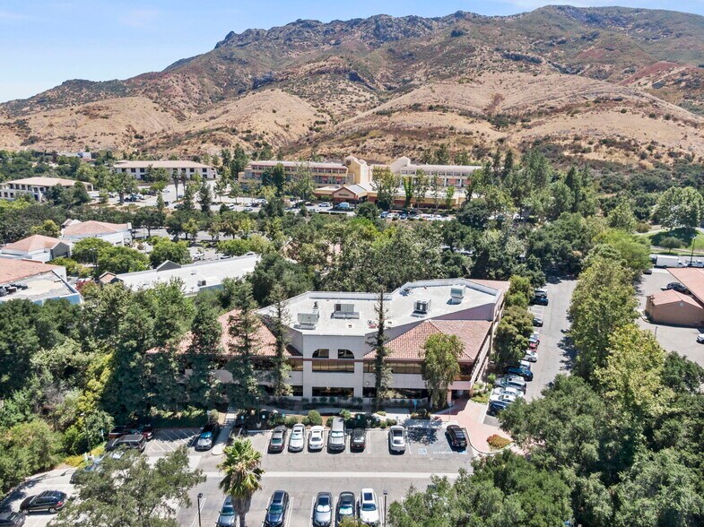 More Photos Of 30141 Agoura Rd, Agoura Hills Office For Sale