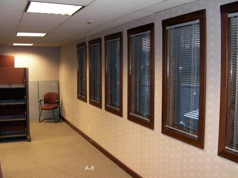 More Photos Of 1768 Storrs Rd, Mansfield Office For Lease