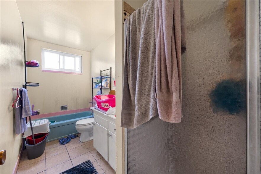 More Photos Of 236 Haas Ave, San Leandro Apartments For Sale