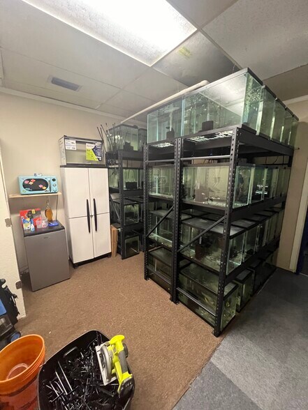 More Photos Of 4000 W Newberry Rd, Gainesville Storefront Retail Office For Sale