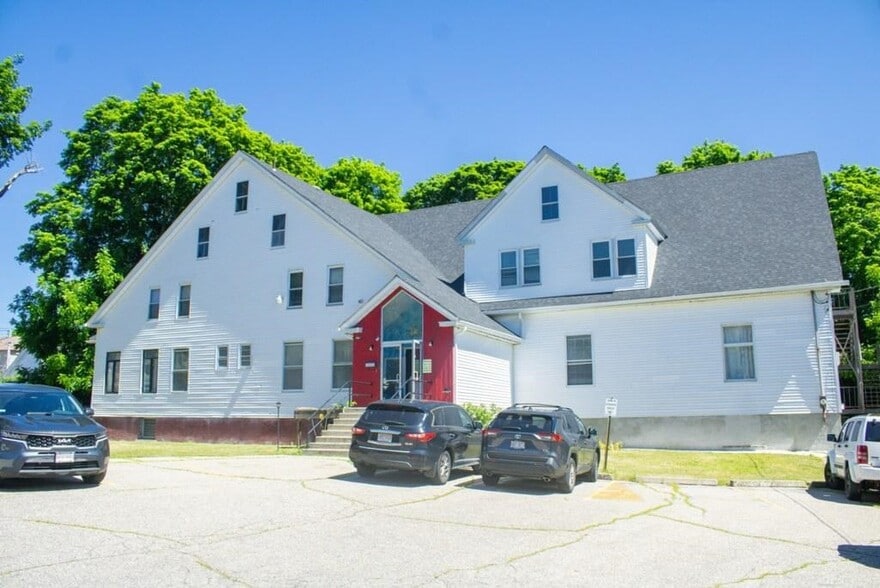 Primary Photo Of 3 Saenger St, Dudley Religious Facility For Sale
