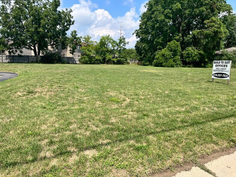 More Photos Of 1457 44th St SE, Grand Rapids Land For Lease